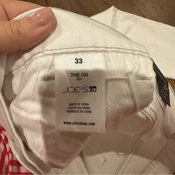 Joe's Jeans White Ankle & Cropped Jeans - Picture 12 of 12